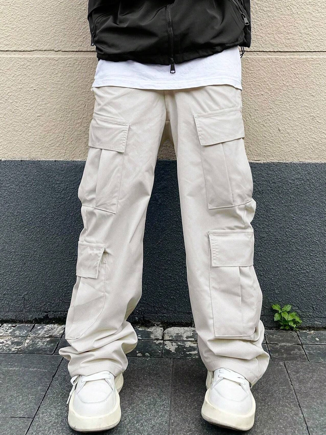 

URNAN INDY Multi Pocket Cotton Cargo Trousers, Cream