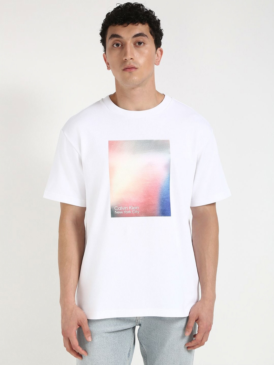 

Calvin Klein Jeans Men Extended Sleeves Pockets T-shirt, White
