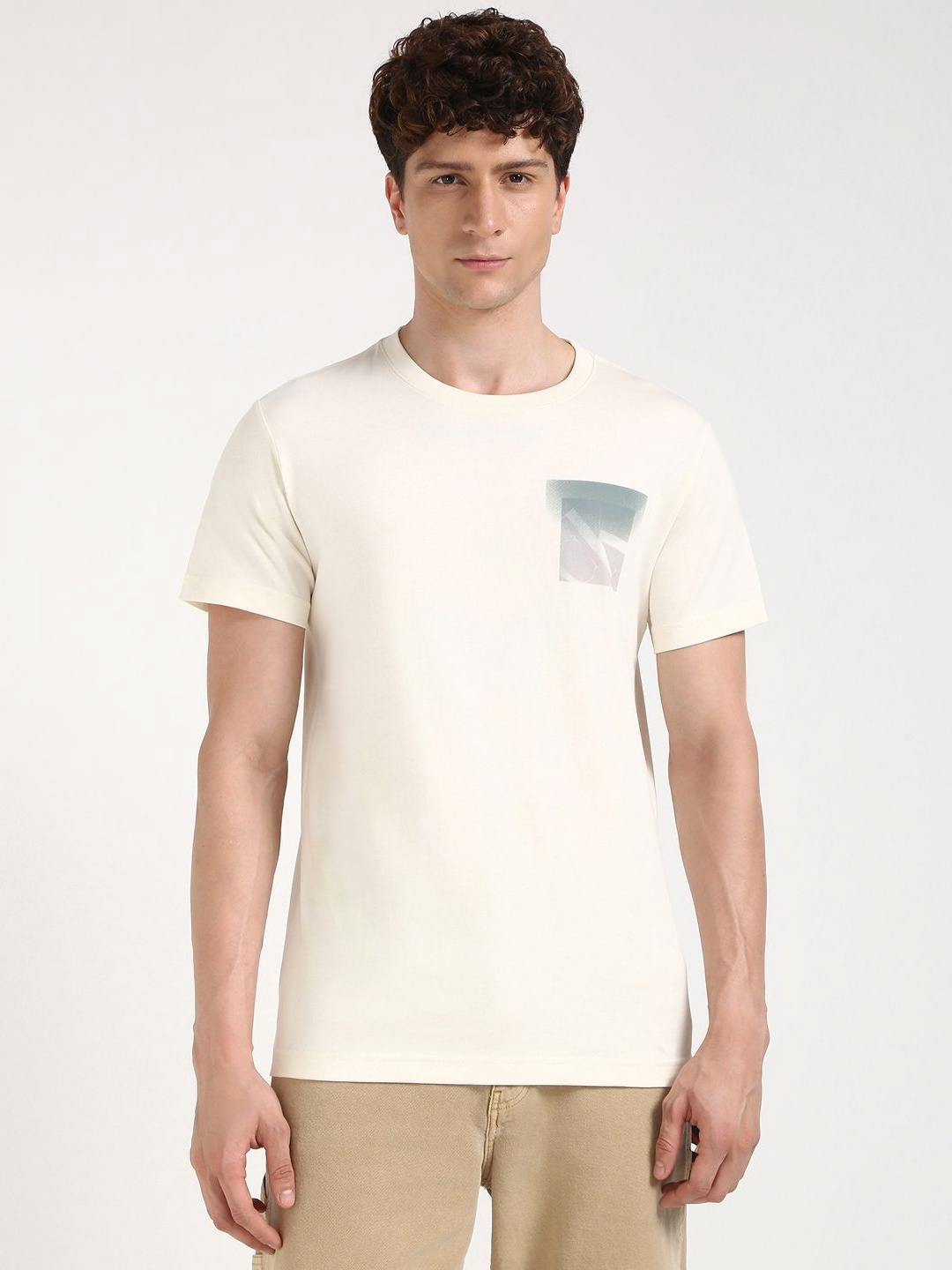 

Calvin Klein Jeans Men Pockets T-shirt, White