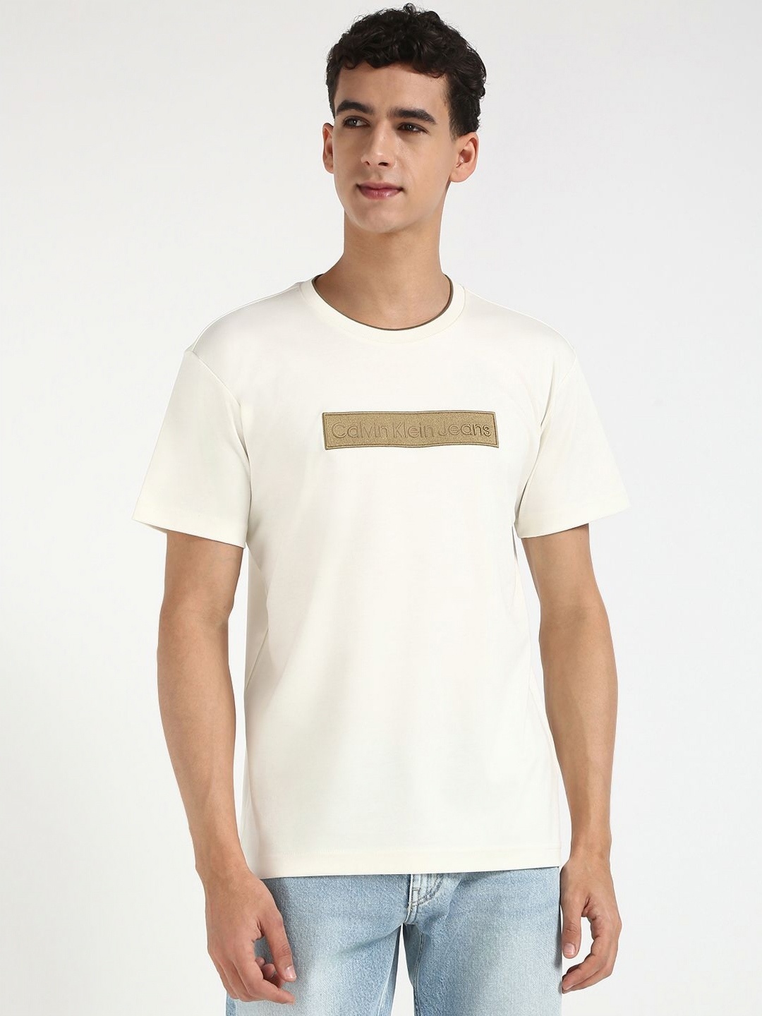 

Calvin Klein Jeans Men Typography Applique T-shirt, White