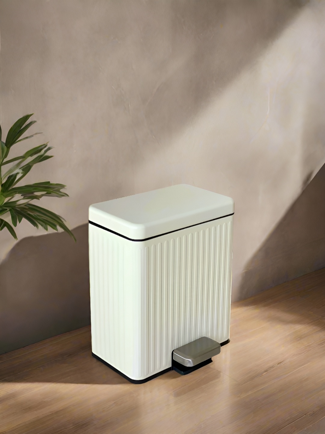 

Mason Home White Striped Kairo Pedal Bins - 6 L