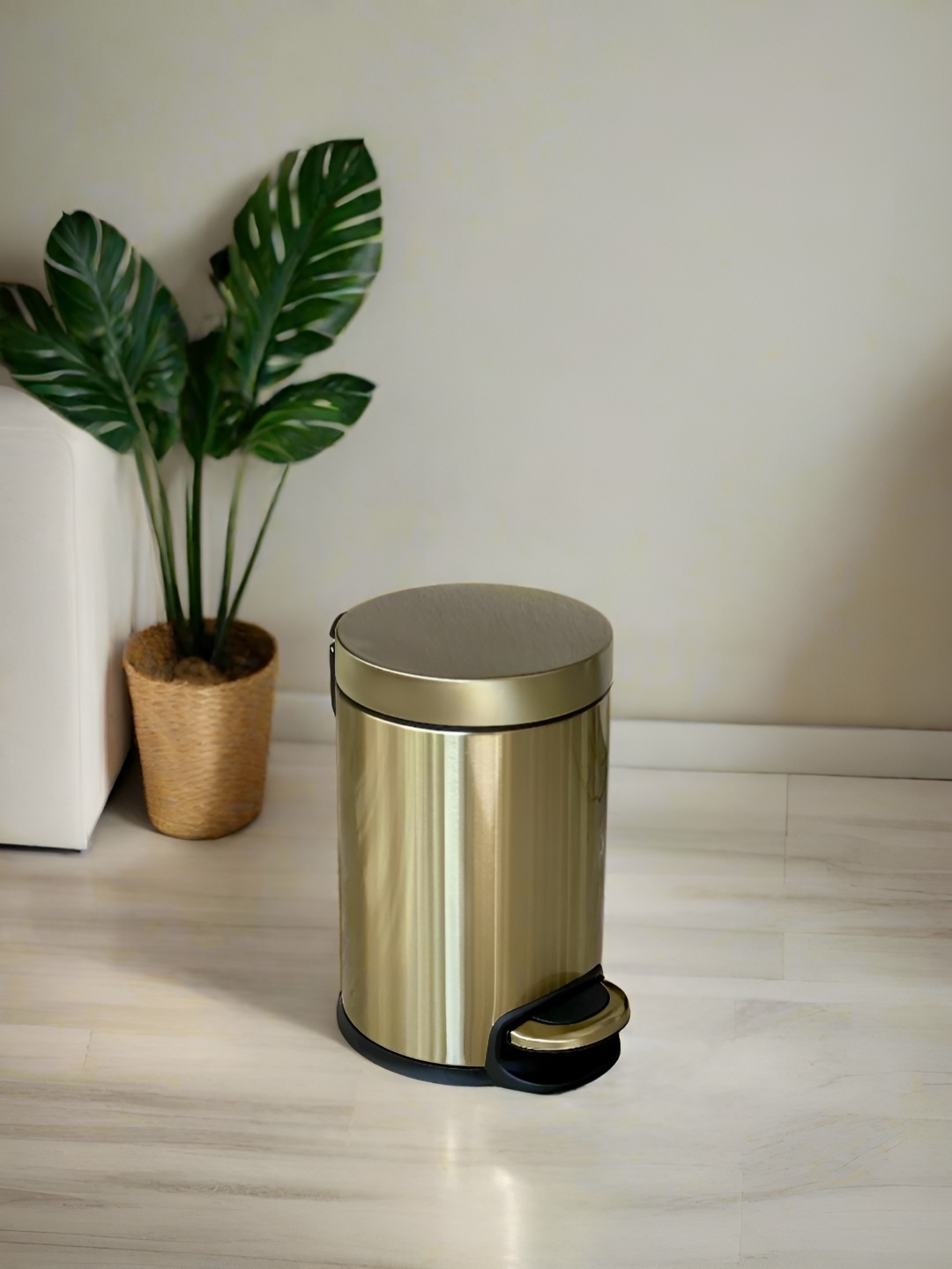 

Mason Home Black Dune Pedal Dustbin - 3 L, Bronze
