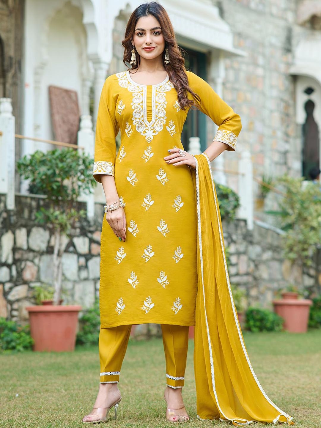 

VIBE VISION Women Floral Embroidered Regular Chikankari Kurta with Trousers & With Dupatta, Mustard