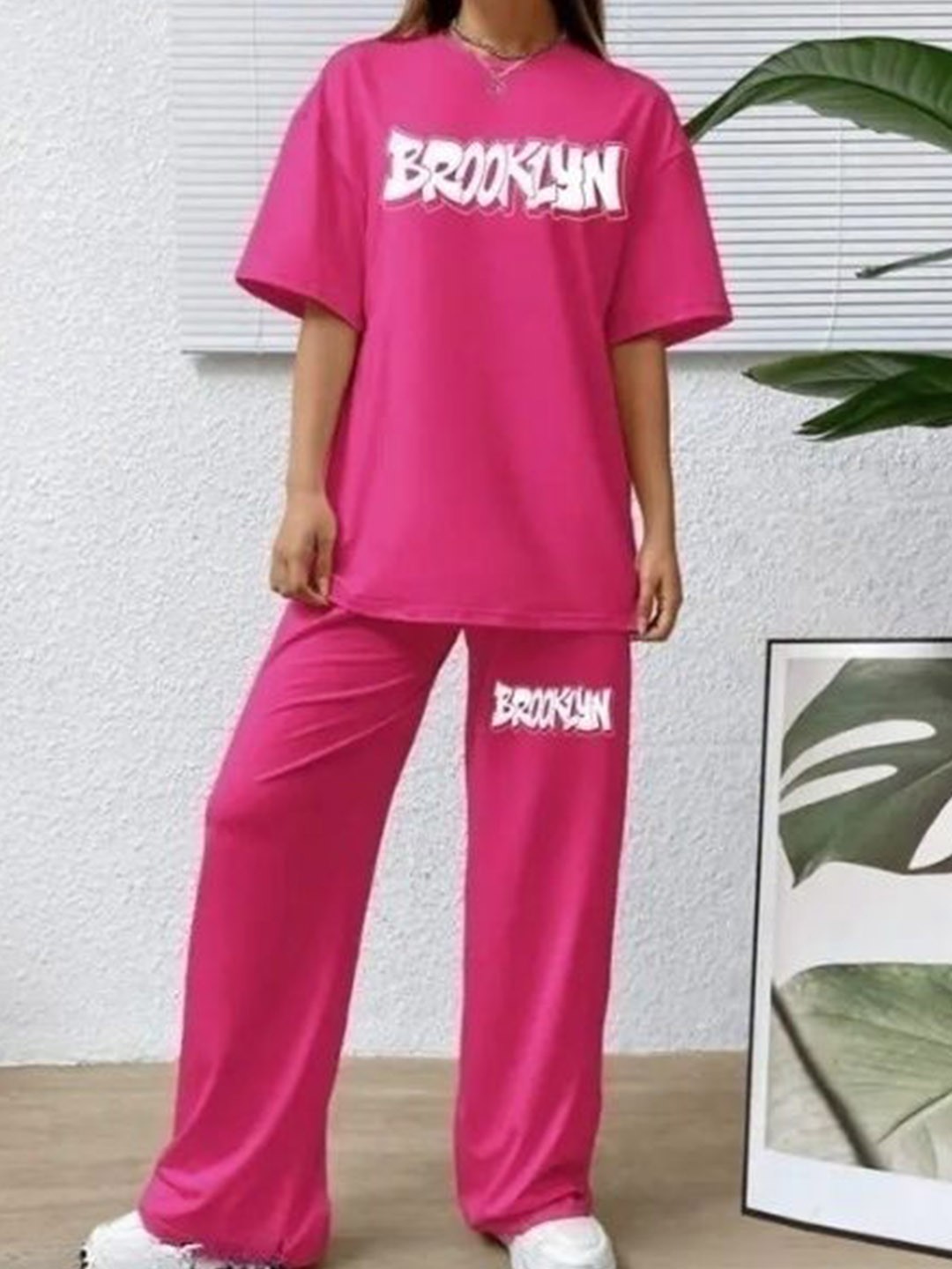 

My Swag Printed Round Neck T-Shirt With Trousers Co-Ords, Pink