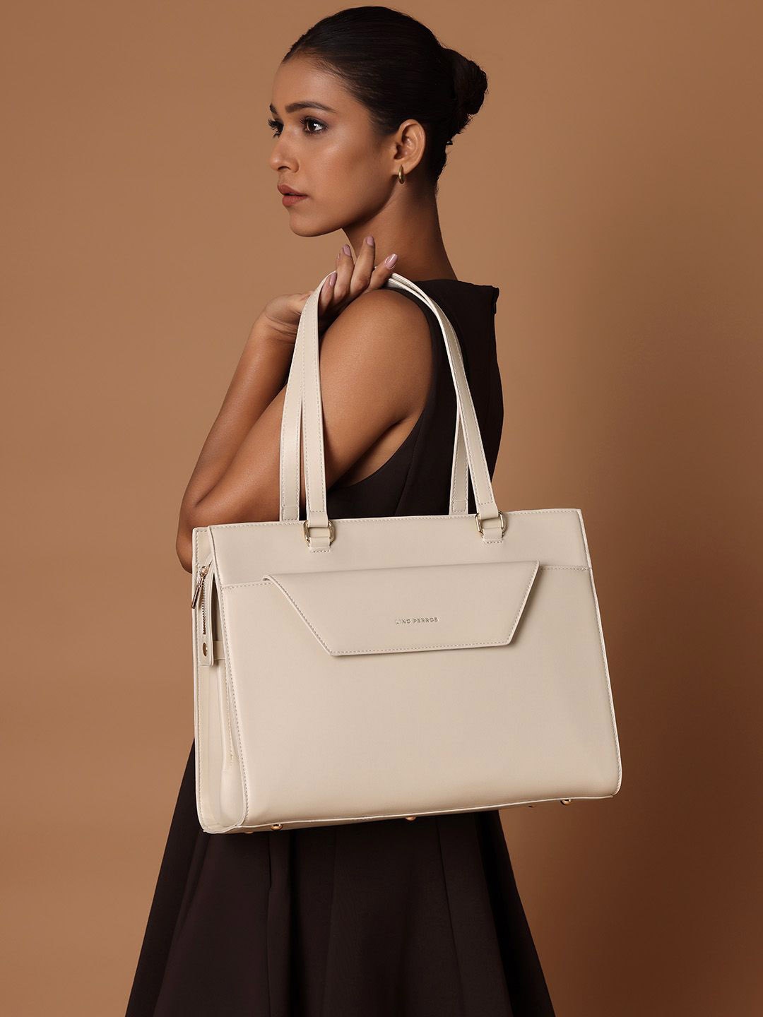 

Lino Perros Oversized Structured Tote Bag, Beige