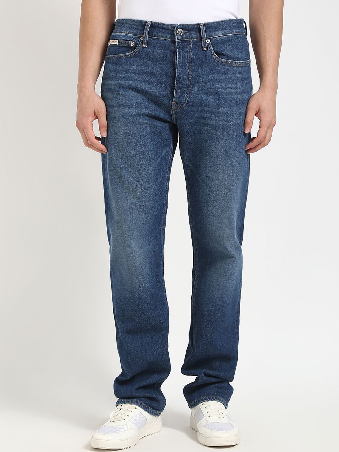 

Calvin Klein Jeans Men Straight Fit Low Distress Light Fade Stretchable Jeans, Blue