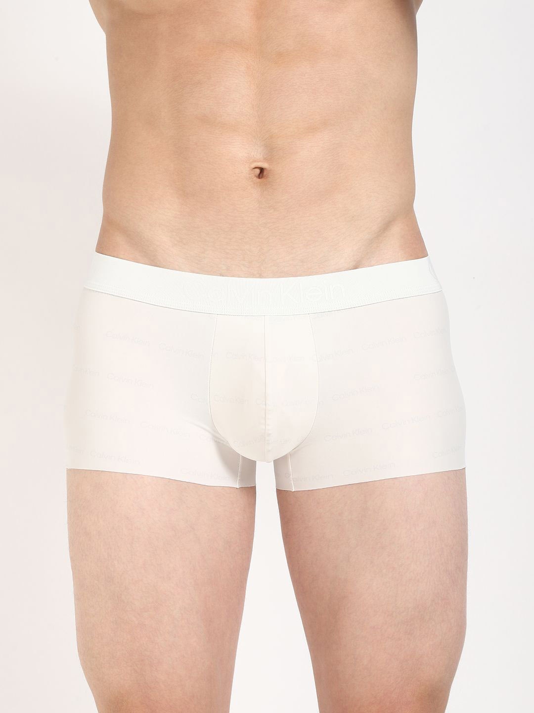 

Calvin Klein Underwear Low-Rise Short Trunk NB4061111, Beige