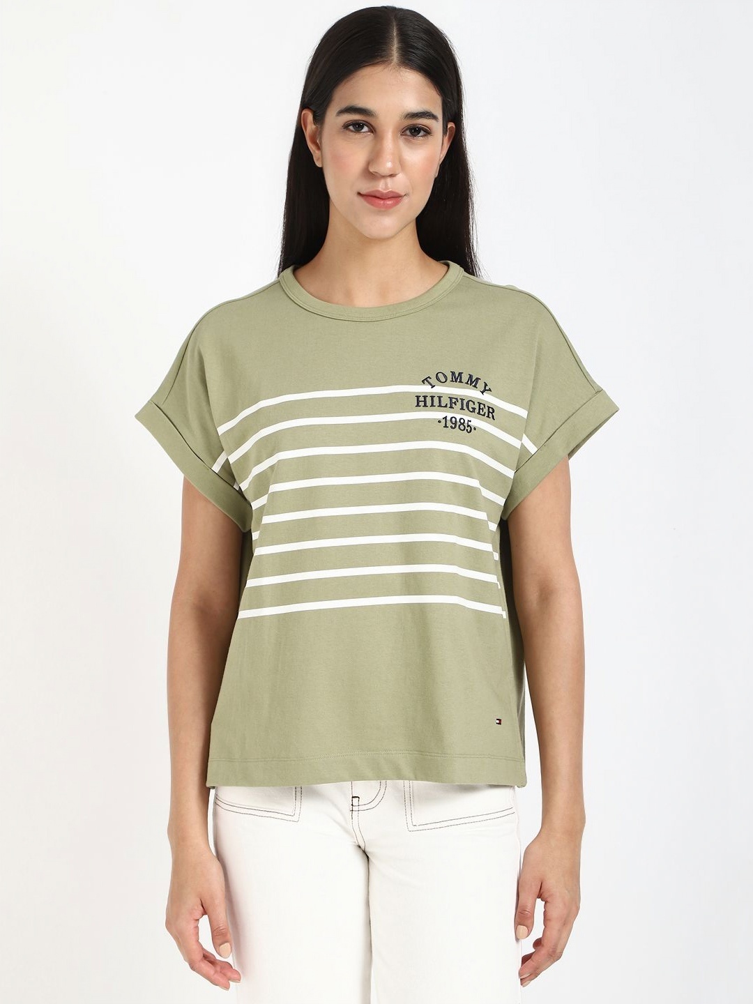 

Tommy Hilfiger Women Extended Sleeves T-shirt, Green
