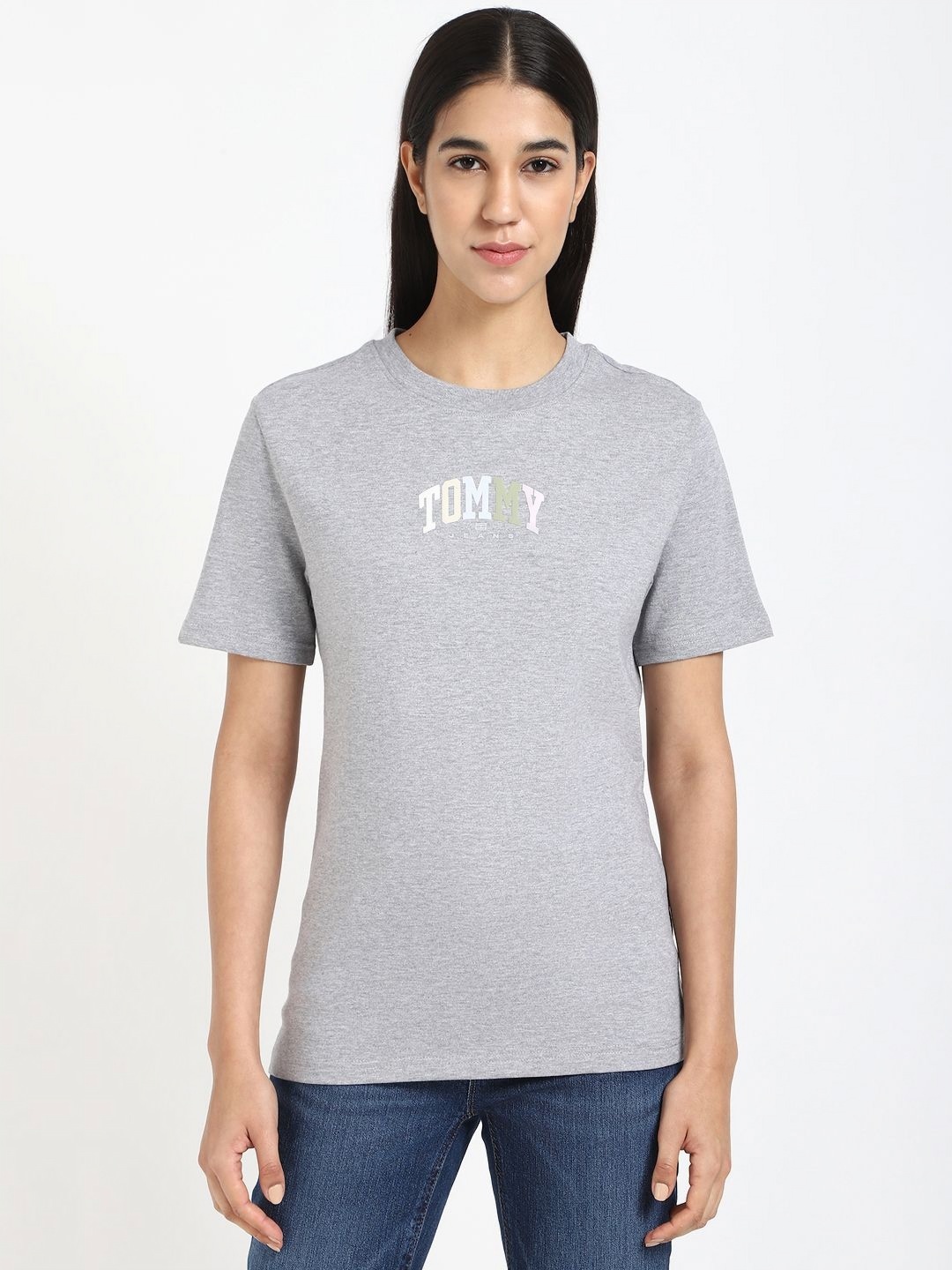 

Tommy Hilfiger Women Typography Applique T-shirt, Grey