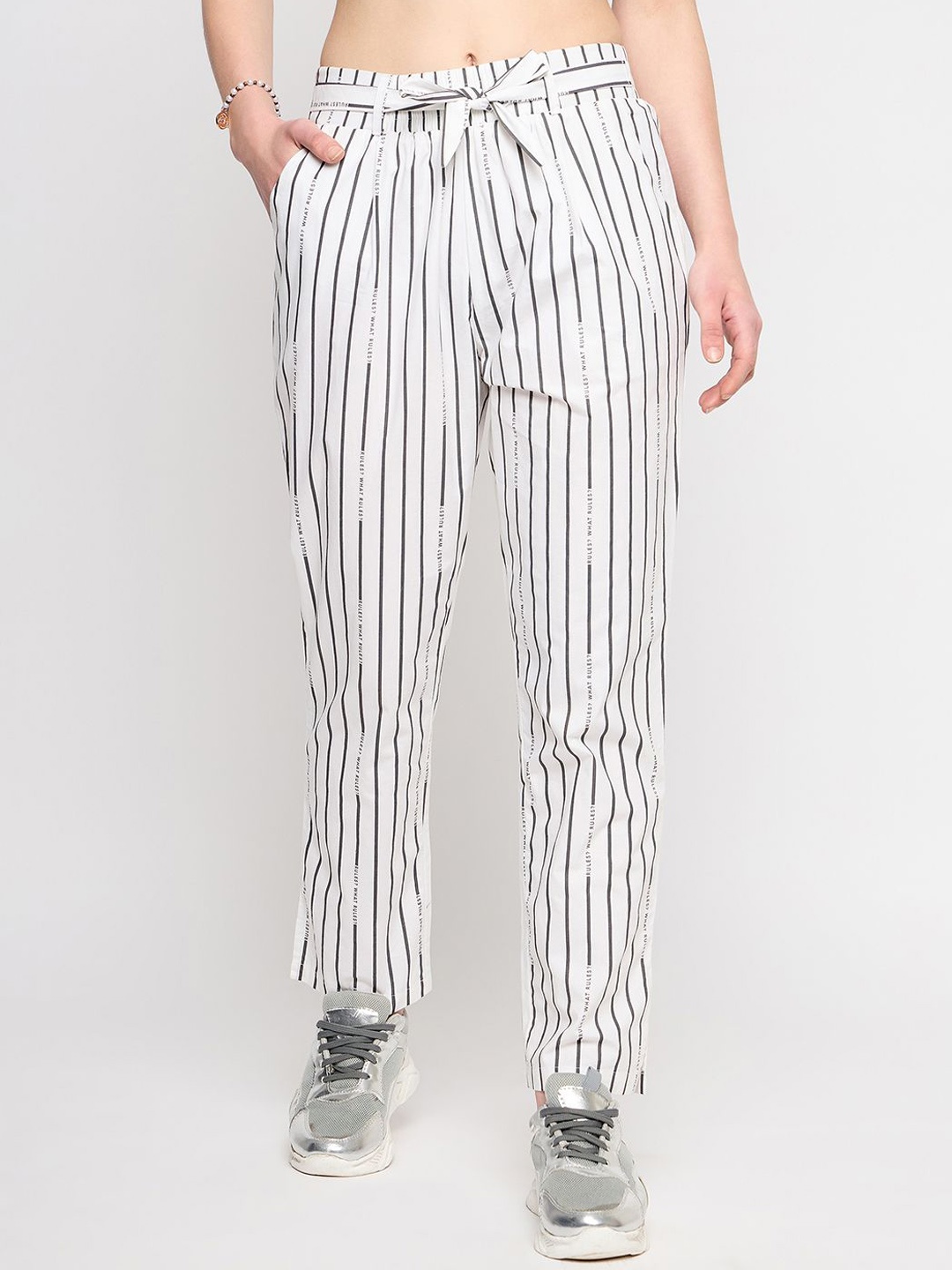 

Novio Women Striped Smart Trousers, White