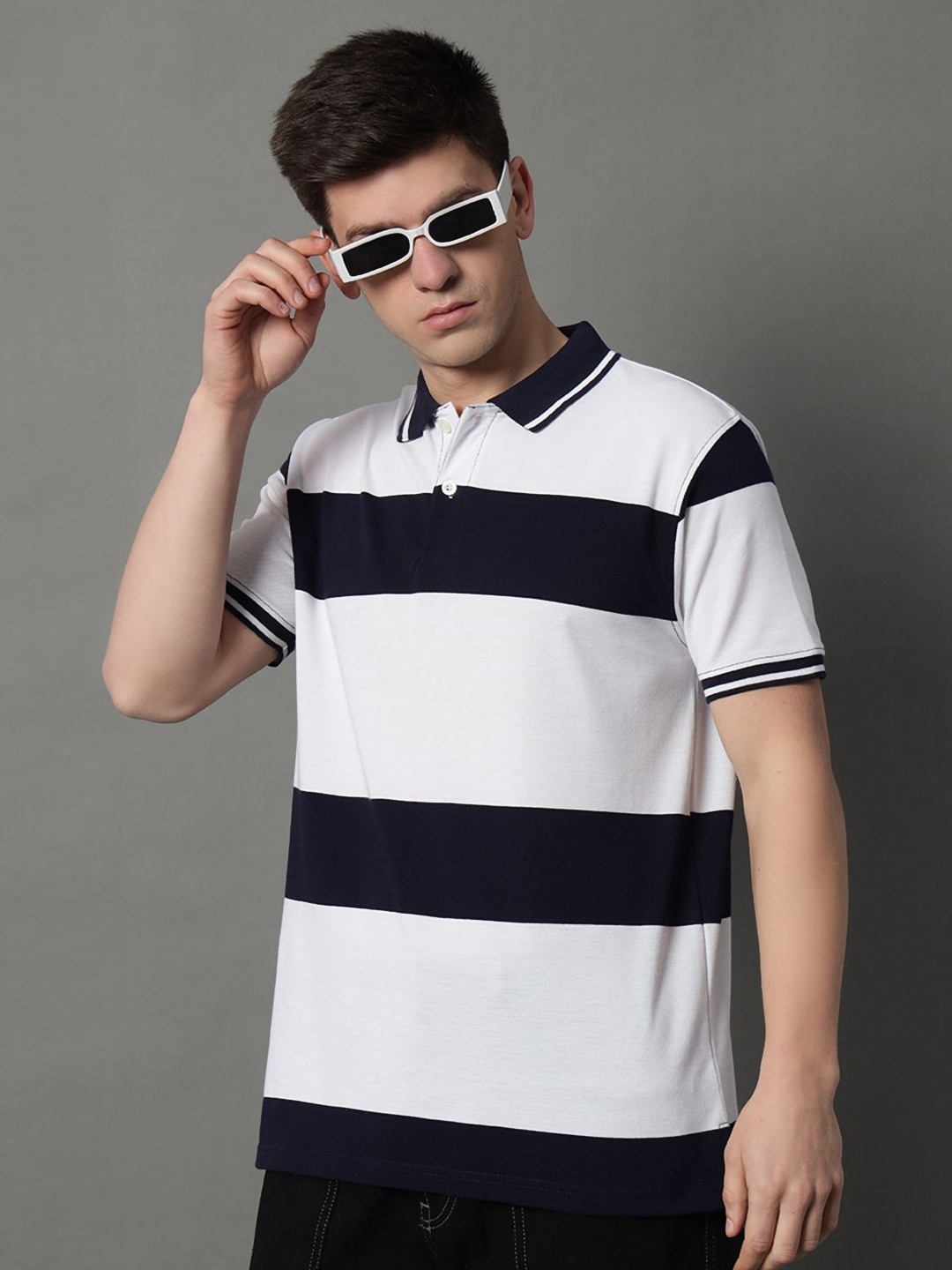 

GET GOLF Men Colourblocked Polo Collar Pockets T-shirt, White