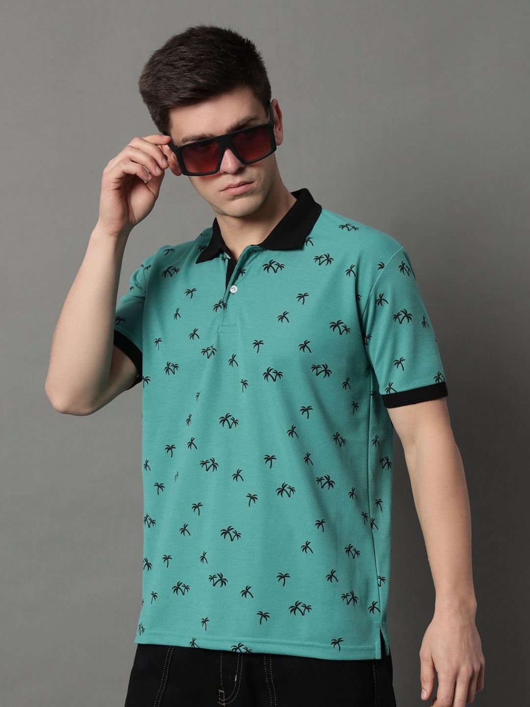 

GET GOLF Men Printed Polo Collar Pockets T-shirt, Turquoise blue