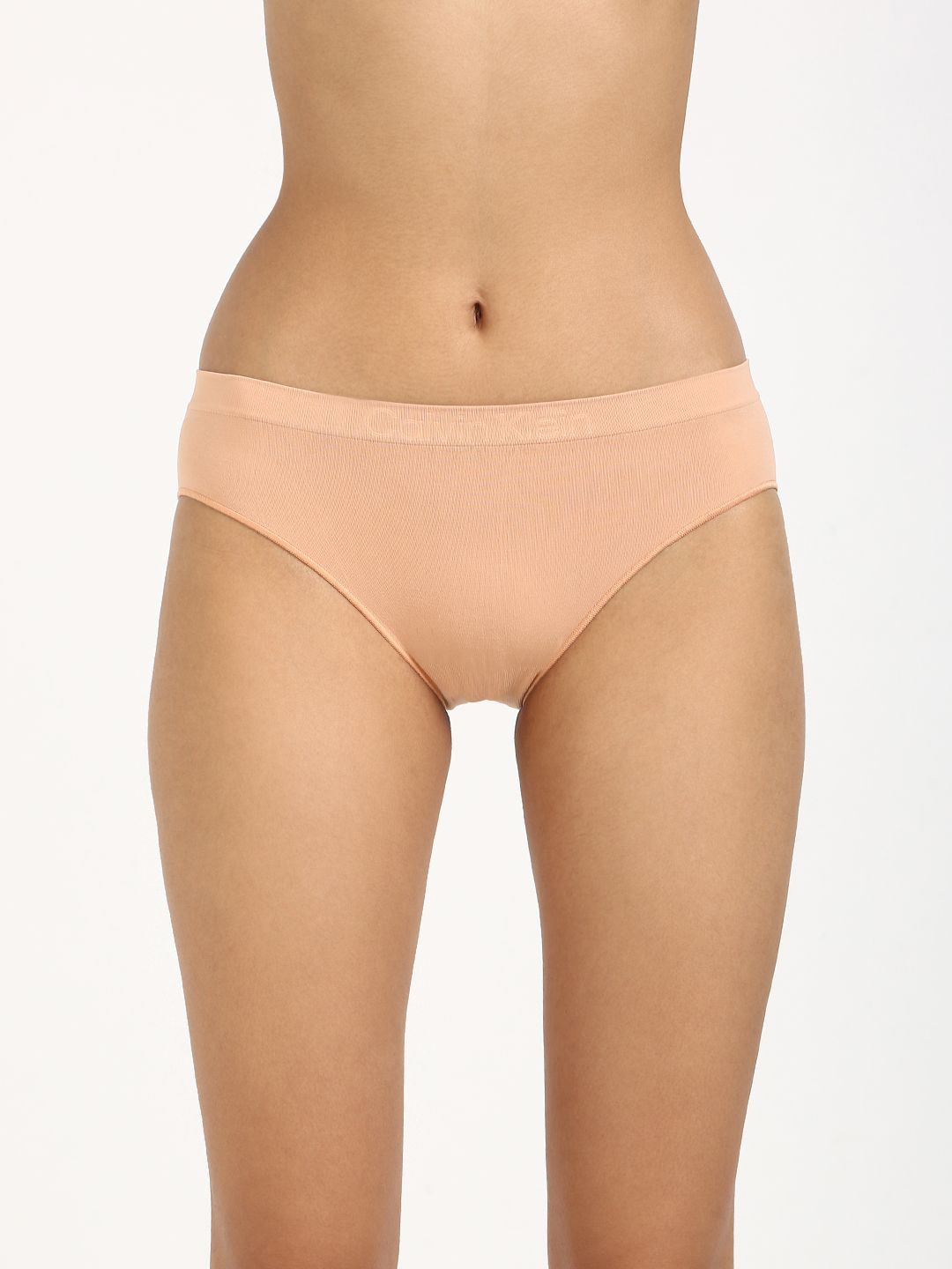 

Calvin Klein Underwear Mid Rise Bikini Briefs QD3960810, Nude