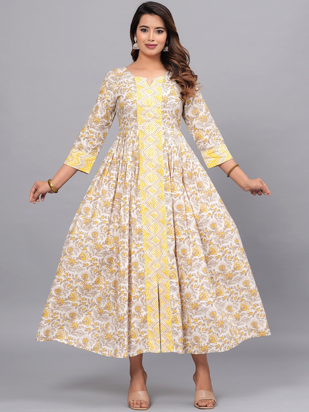 

Mishree Collection Women Ethnic Motifs Printed Gotta Patti Anarkali Kurta, Mustard