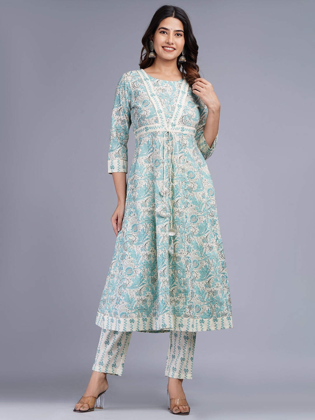 

Mishree Collection Women Floral Printed Regular Pure Cotton Kurta with Trousers, Blue