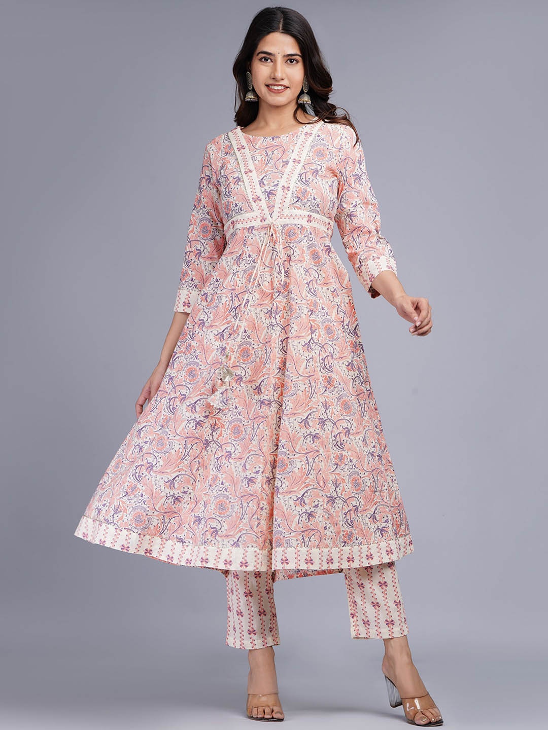 

Mishree Collection Women Floral Printed Regular Pure Cotton Kurta with Pyjamas, Pink