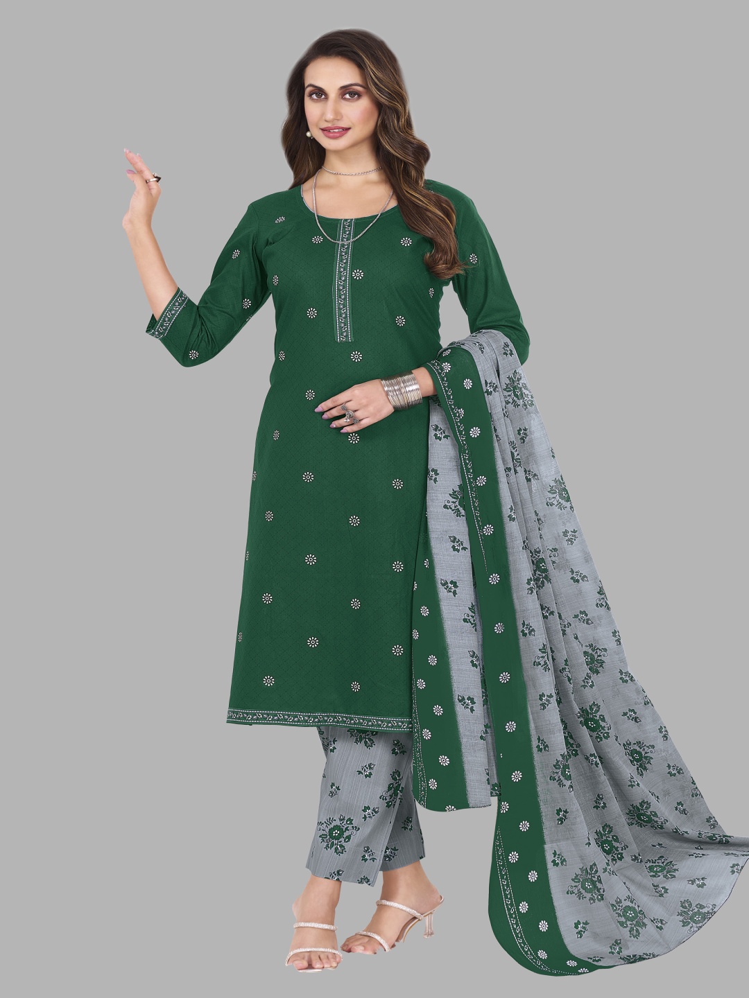 

shree jeenmata collection Women Printed Regular Pure Cotton Kurta with Churidar & With Dupatta, Black