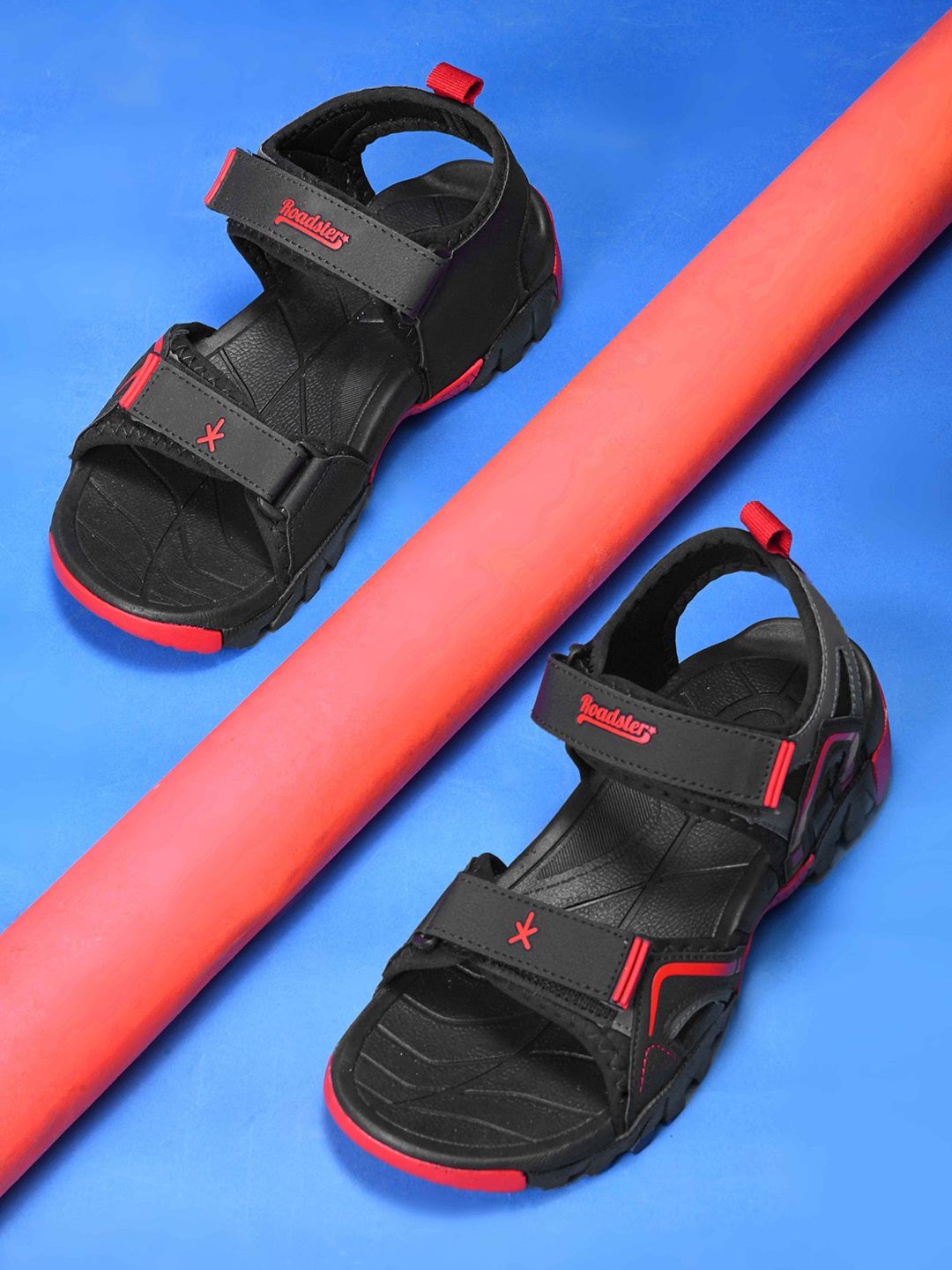

The Roadster Lifestyle Co Men Velcro Sports Sandals, Black