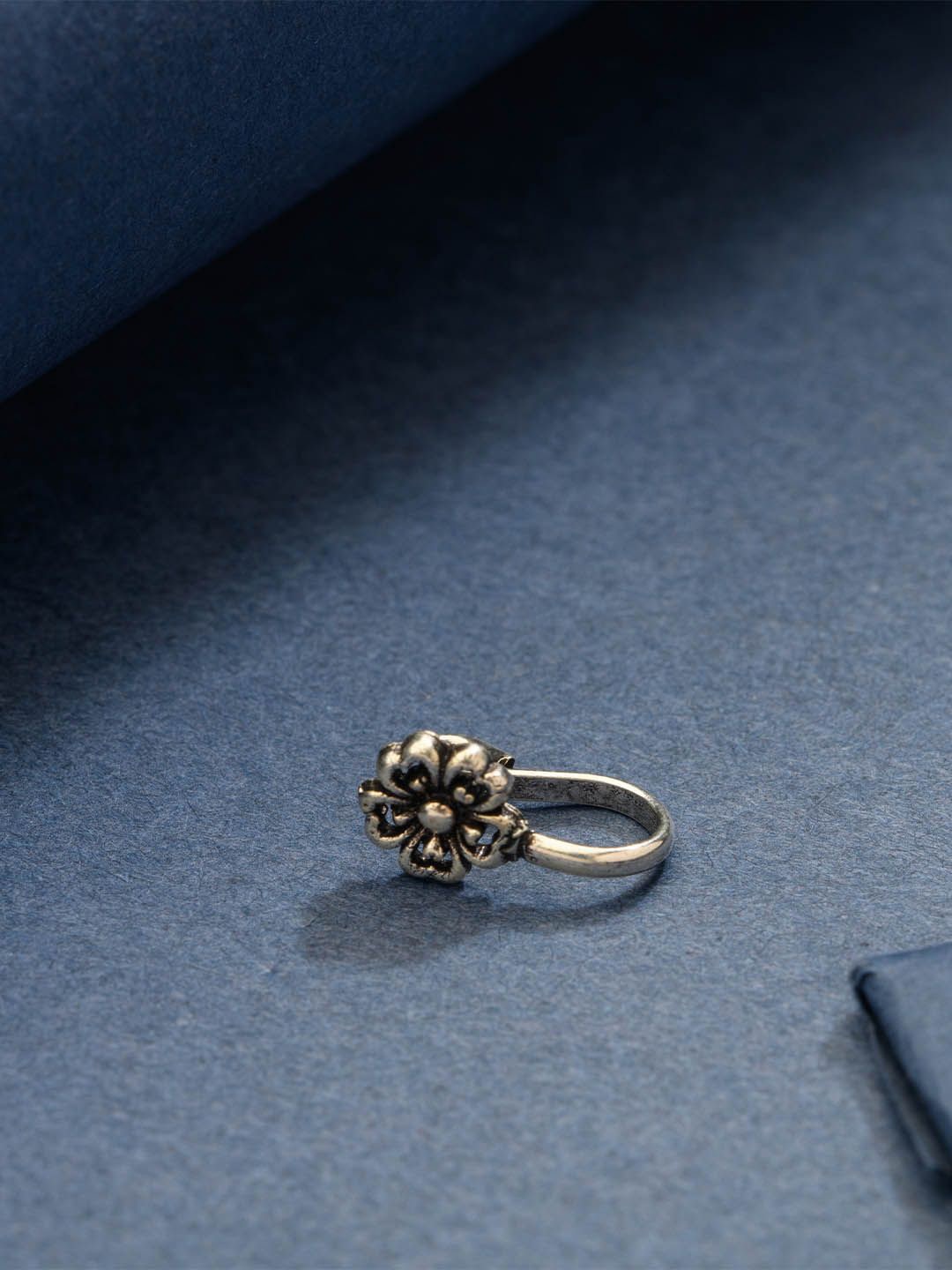 

Gargi by P. N. Gadgil & Sons 925 Sterling Silver Square Stud Ring Nosepin
