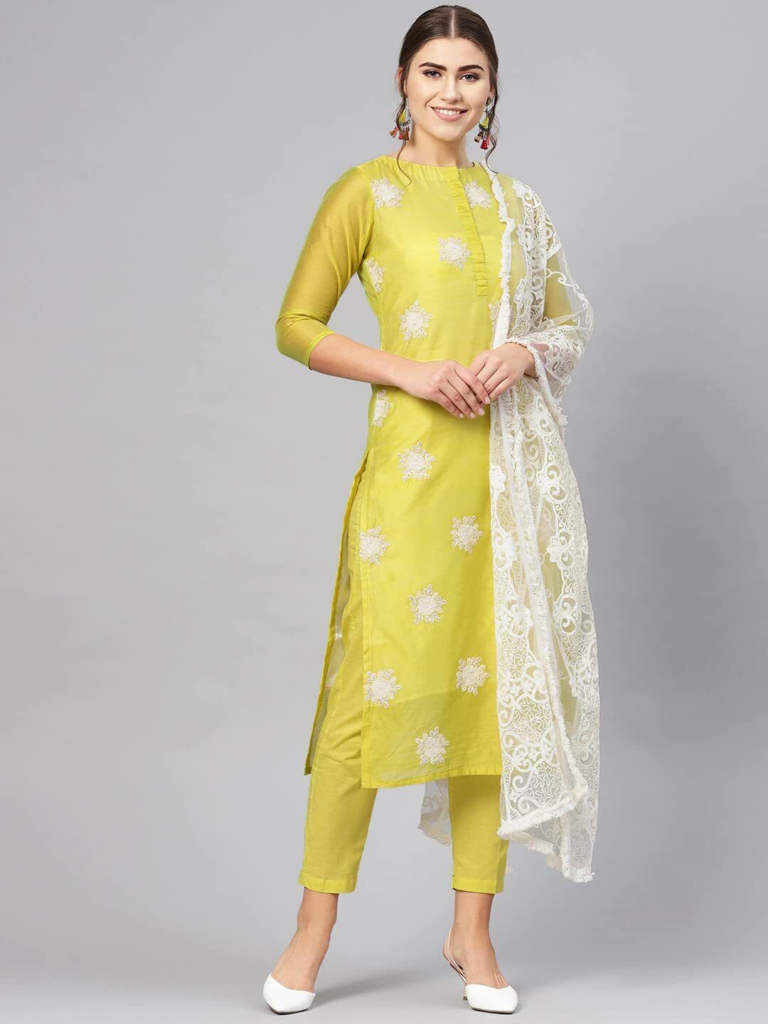 

REET MAHAL Women Embroidered Regular Beads and Stones Kurti with Trousers, Yellow