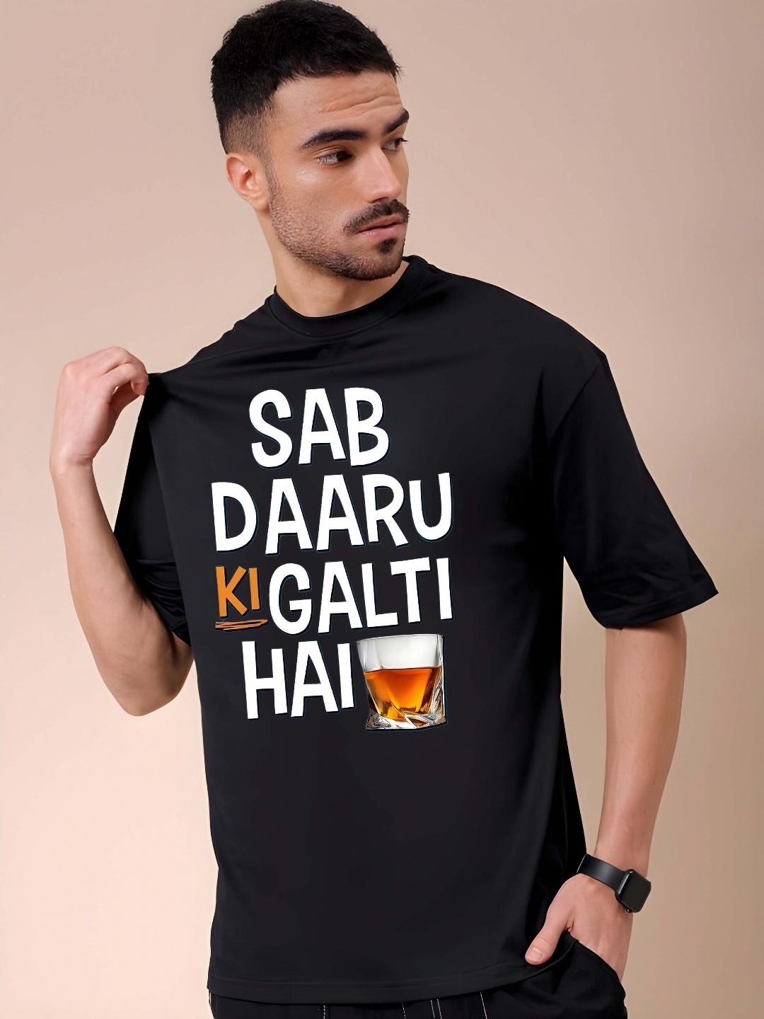 

BOWLIFESTYLE Men Typography Printed Oversized Pure Cotton T-shirt, Black