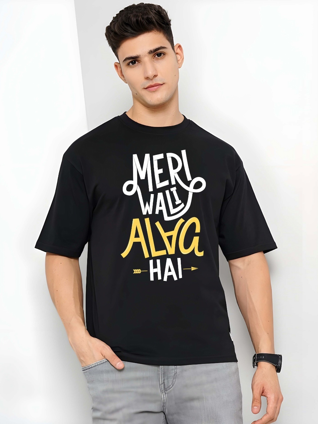 

BOWLIFESTYLE Men Typography Printed Round Neck Cotton Oversized T-shirt, Black