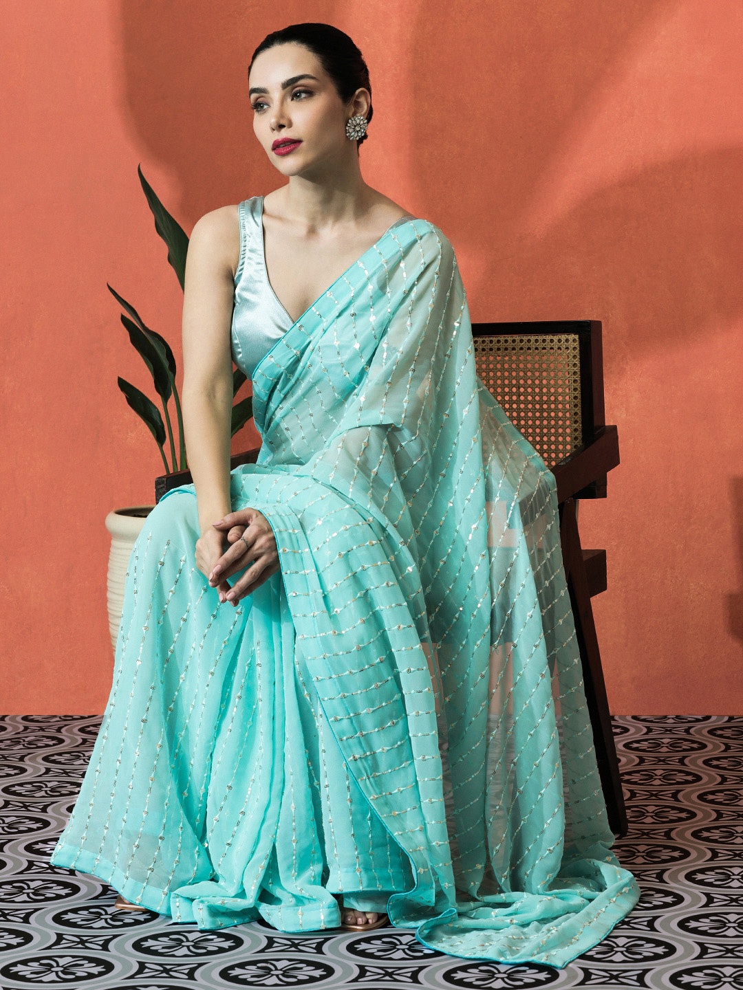 

Sangria Embellished Embroidered Saree With Unstitched Blouse, Blue