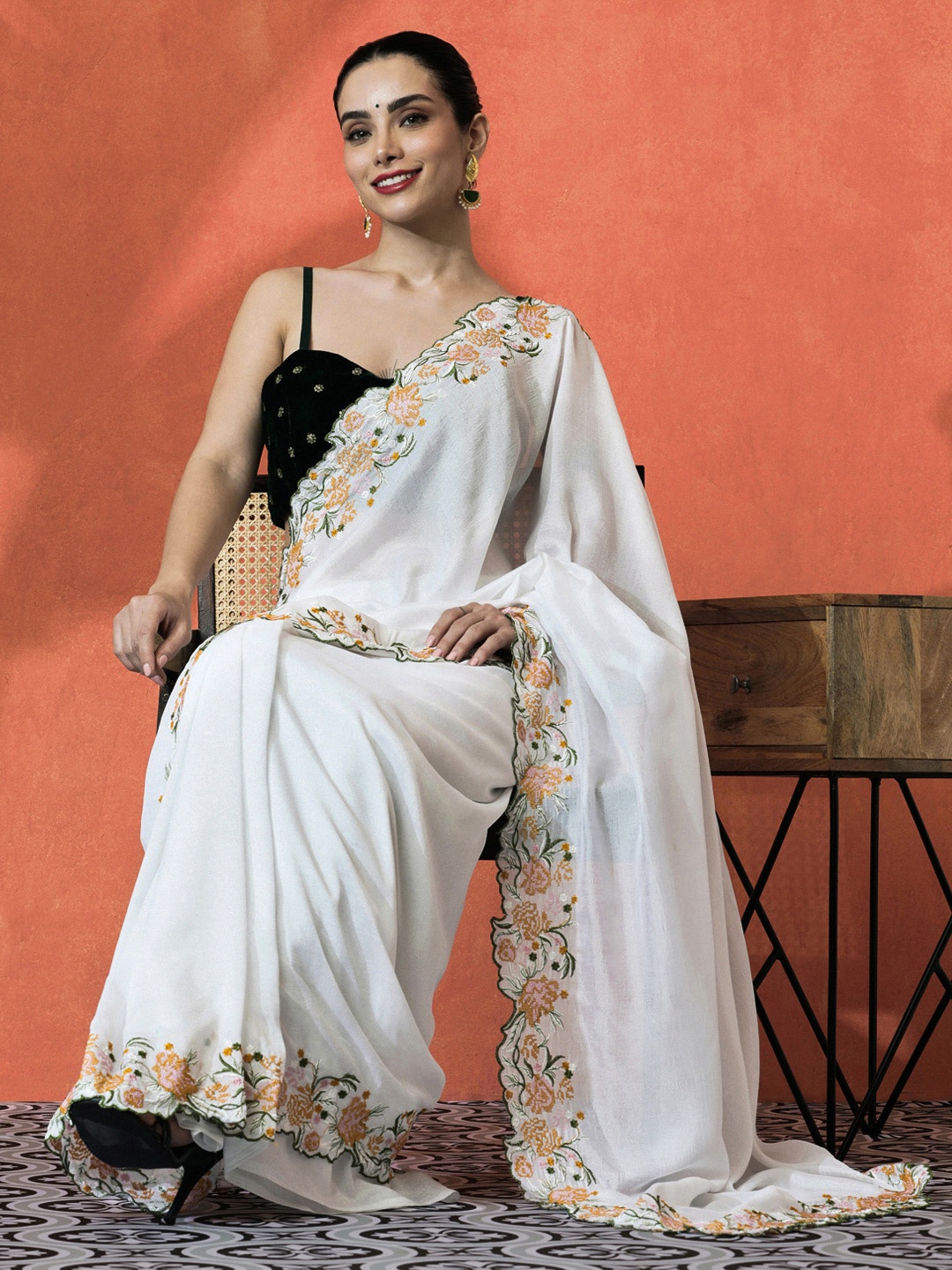 

Sangria Embroidered Saree With Blouse Piece, Cream