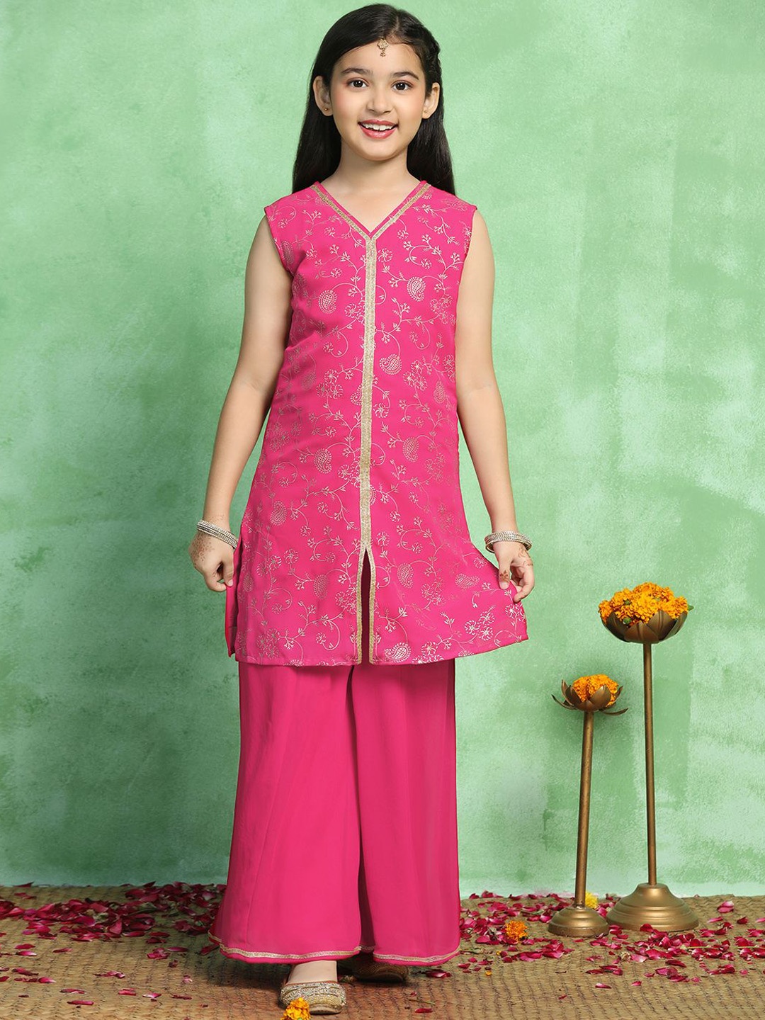 

FASHION DREAM Girls Paisley Printed Straight Georgette Kurta With Palazzos, Pink