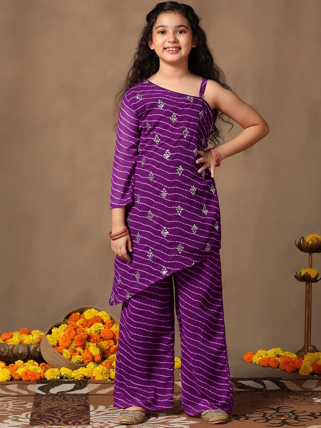 

FASHION DREAM Girls Leheriya Printed One Shoulder Asymmetric Georgette Kurta With Palazzos, Purple