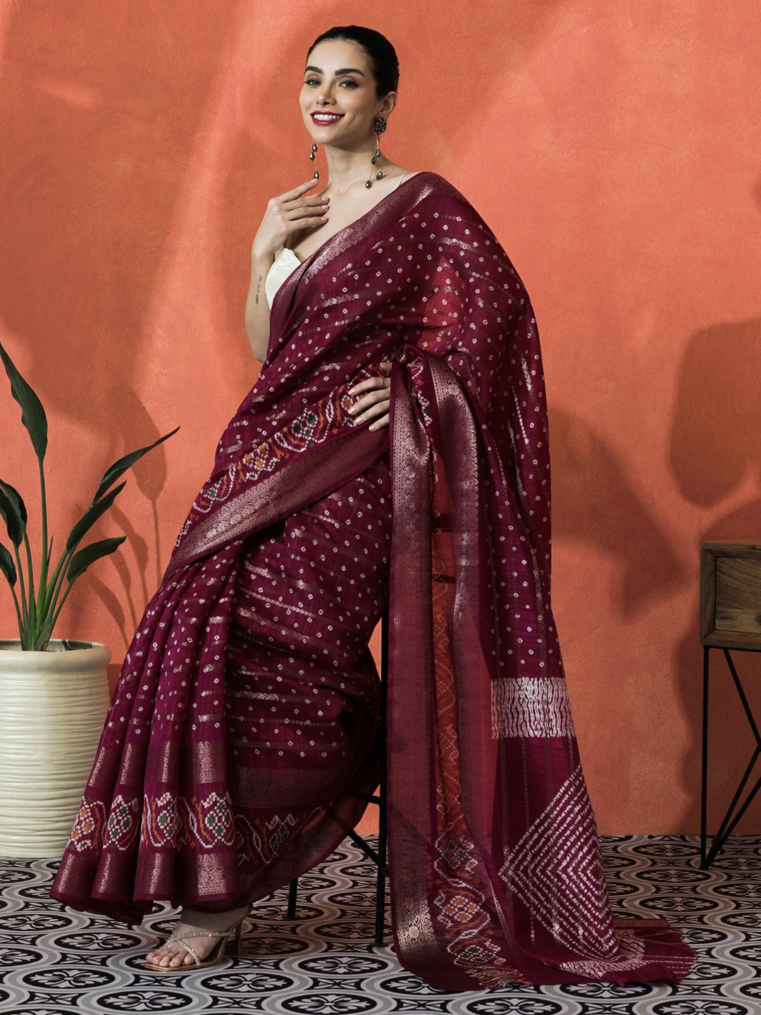 

Sangria Women Bandhani Printed Woven Design Zari Saree, Brown