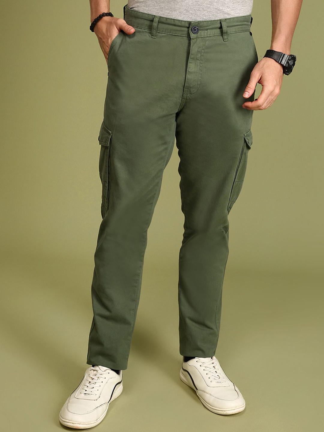 

Urban Dog Men Cotton Regular Fit Cargo Trouser, Olive