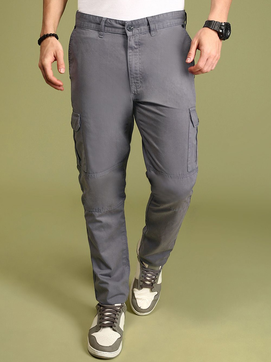 

Urban Dog Men Cotton Regular Fit Cargo Trouser, Charcoal