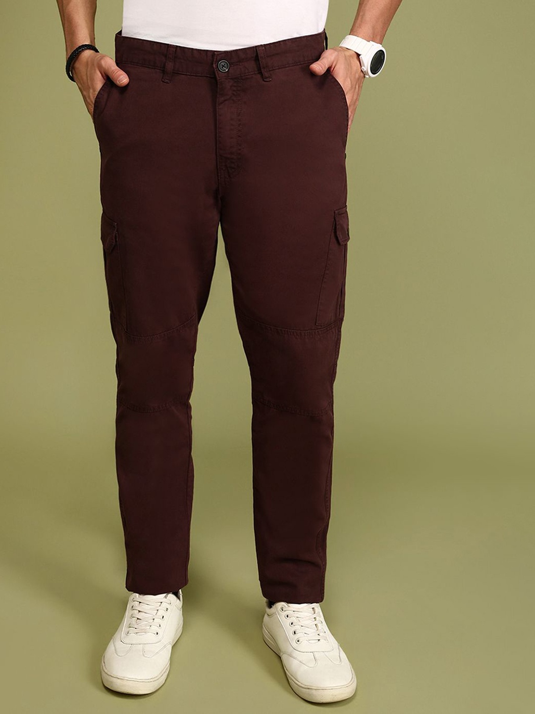

Urban Dog Men Cotton Mid-Rise Cargos Trousers, Coffee brown