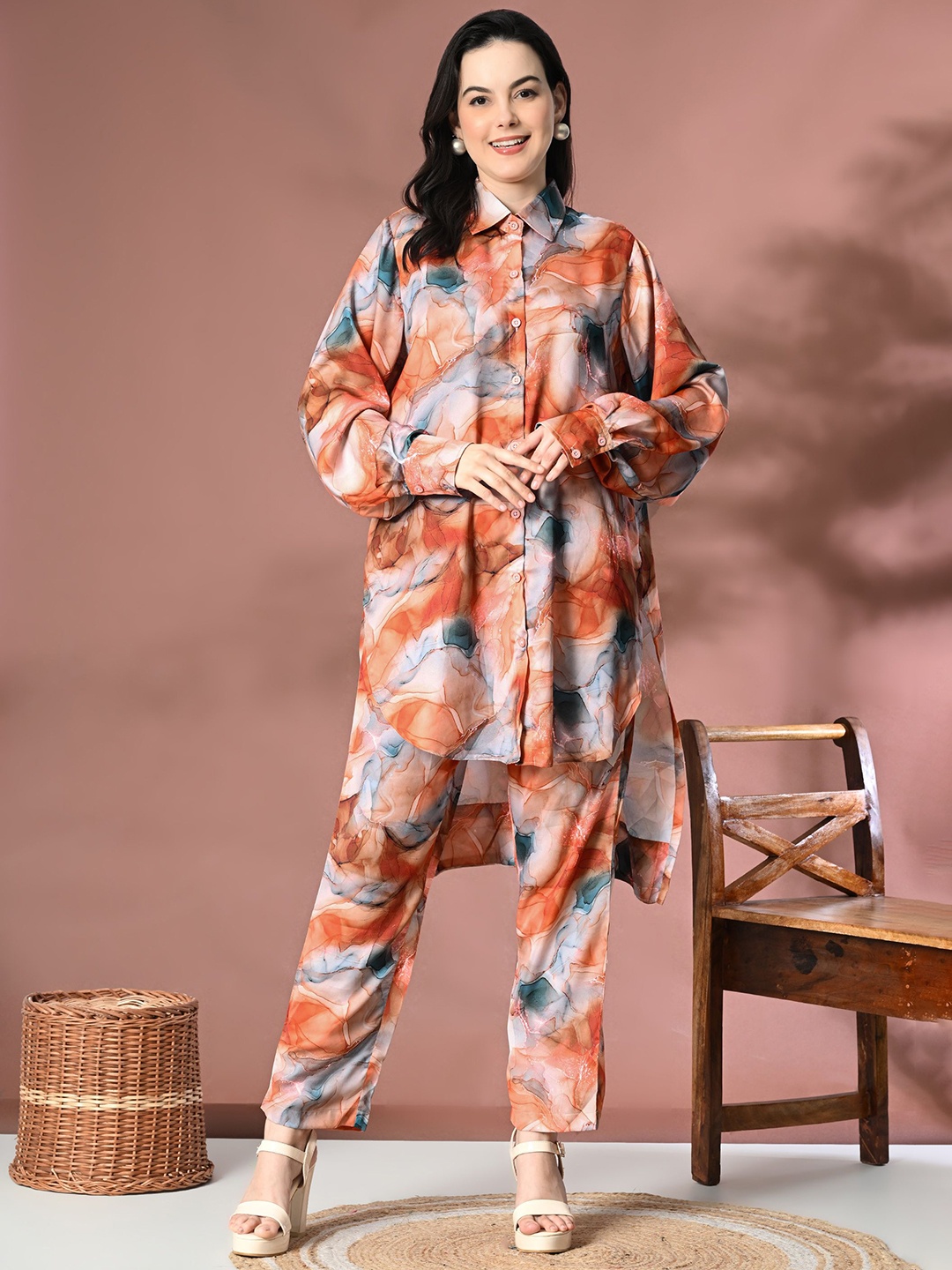 

Demure by shiba Abstract Printed Shirt Collar Tunic With Trouser, Orange