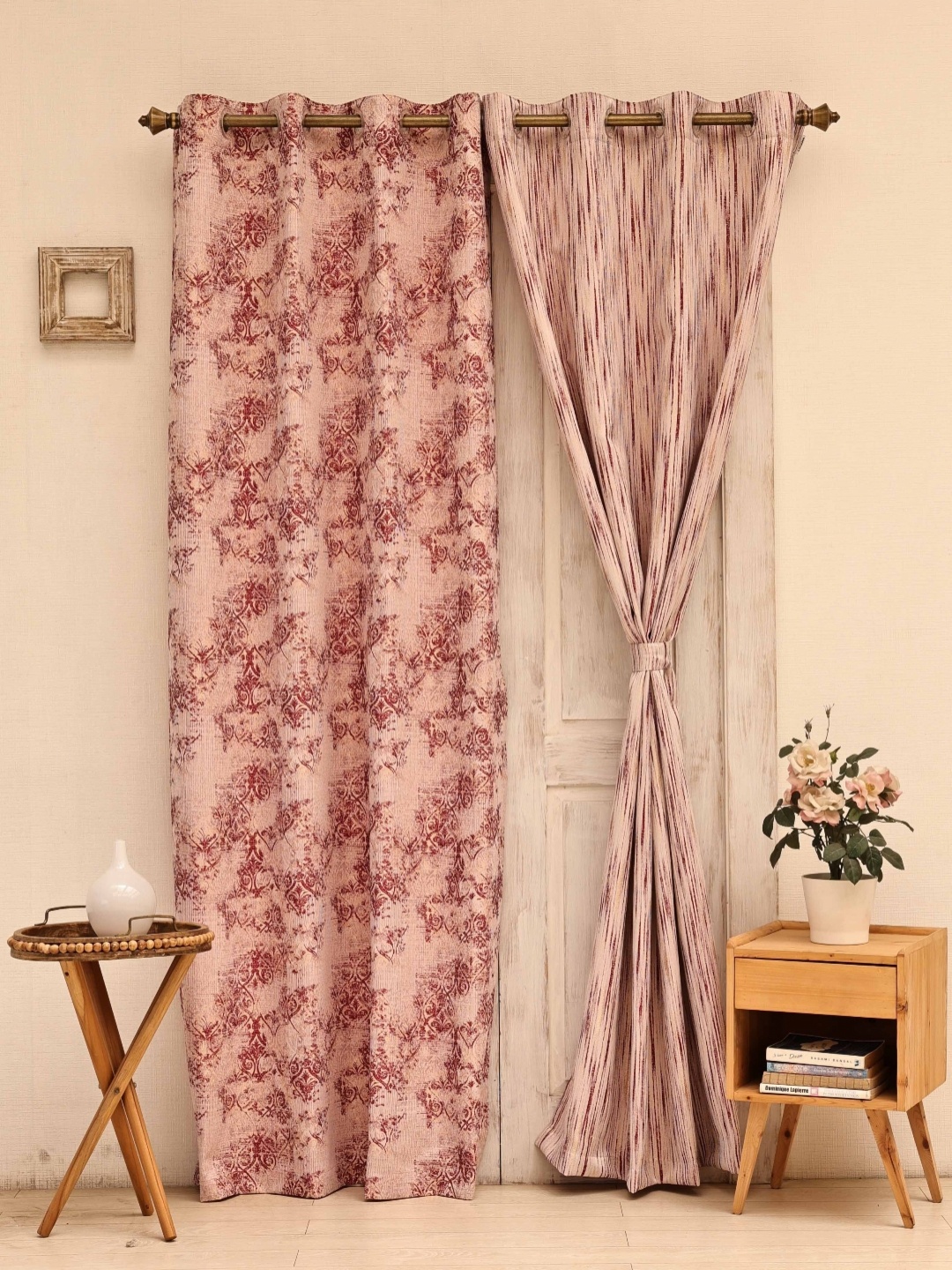 

Ariana Aureal+Aurum Maroon & Beige 2 Pieces Ethnic Motifs Window Curtains