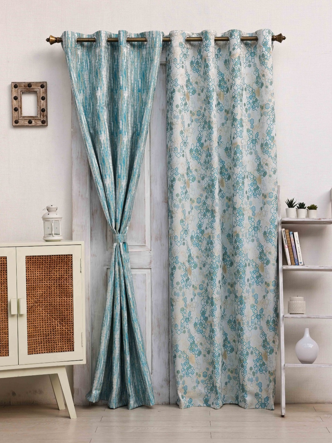 

Ariana Turquoise Blue & Cream-Coloured 2 Pieces Geometric Window Curtain