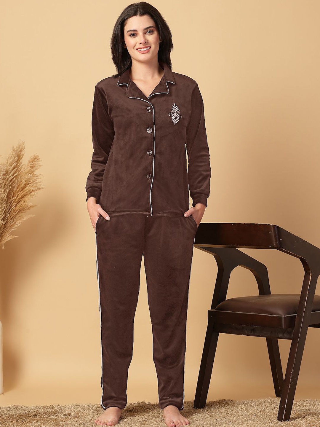 

FABINALIV Women Night suit, Coffee brown