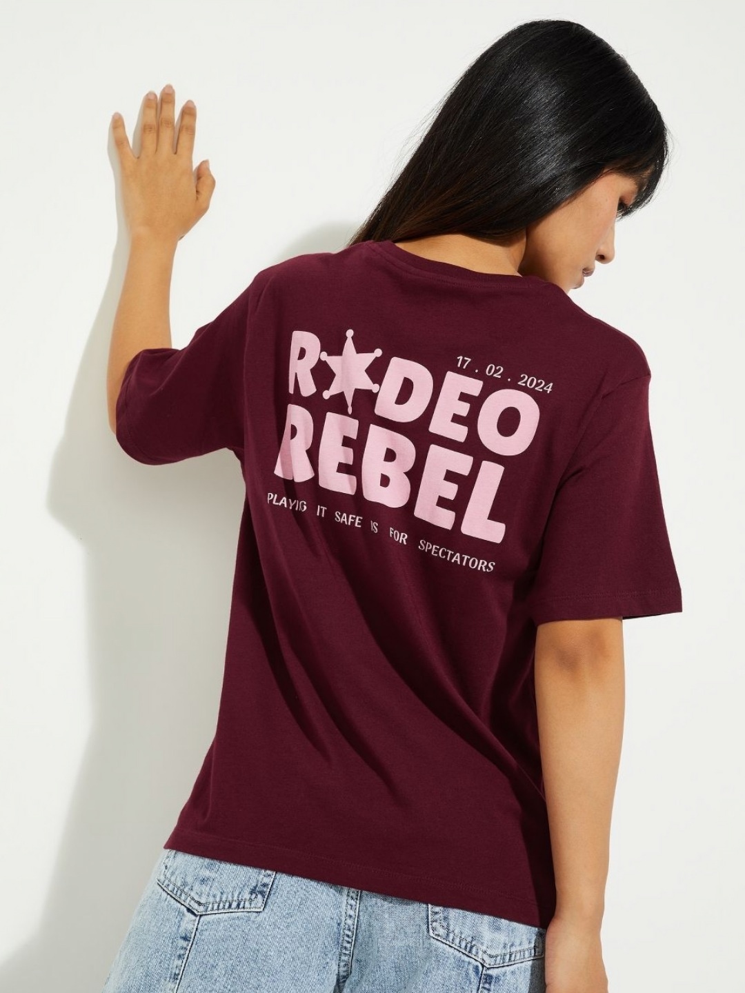 

MAX URB_N Women Relaxed Fit Graphic T-shirt, Maroon