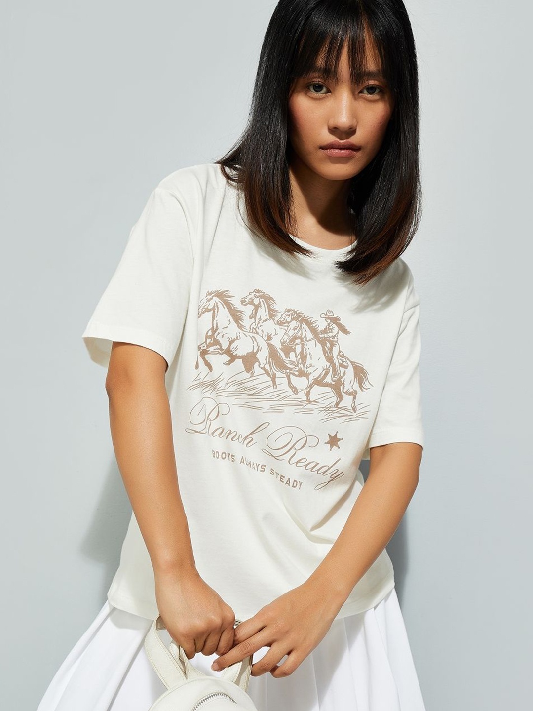 

MAX URB_N Women Relaxed Fit Graphic T-shirt, Off white