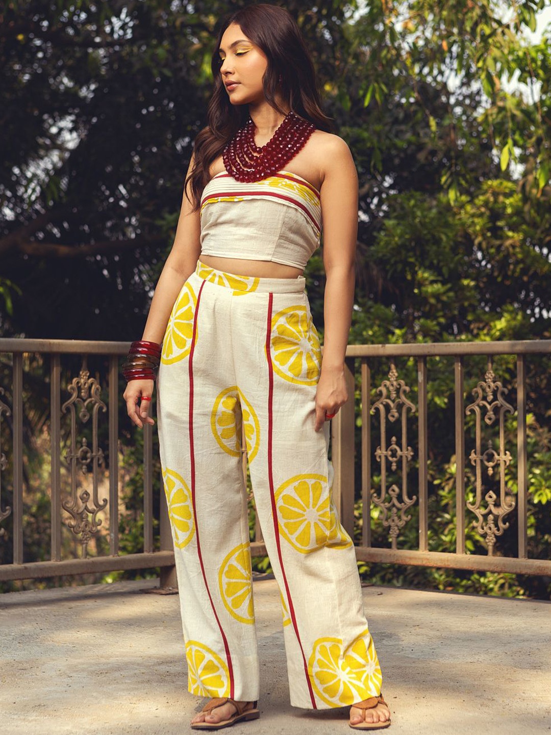 

Akashi Clothing Women Floral Printed Relaxed Loose Fit High-Rise Trousers, Yellow