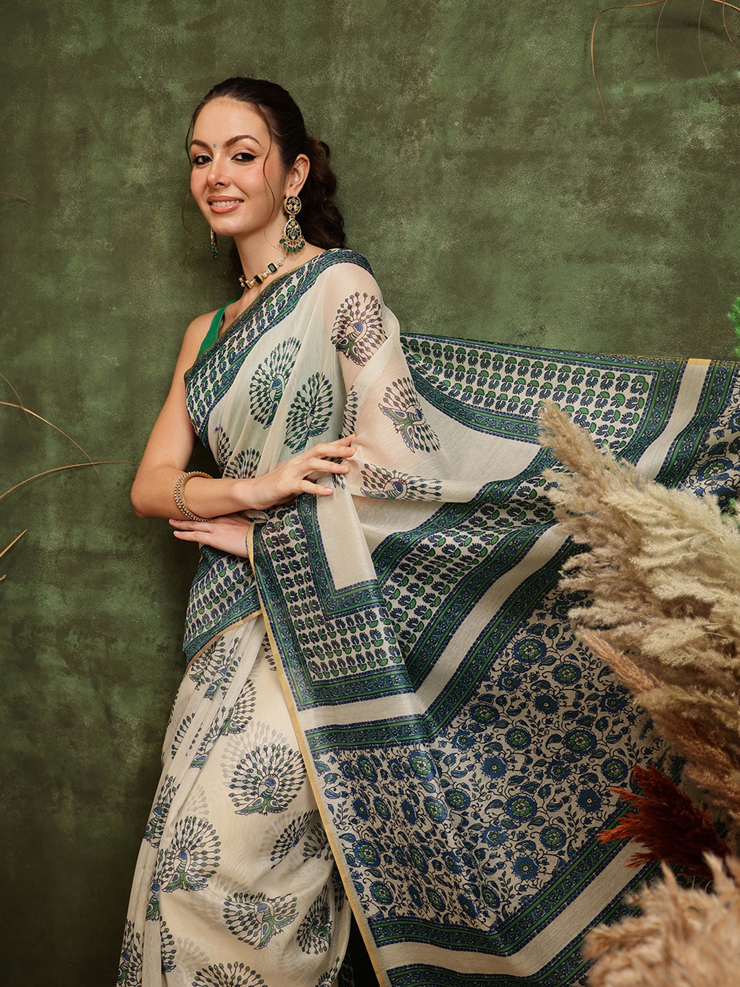 

Silk Land Chanderi Cotton Digital Print Saree, Off white