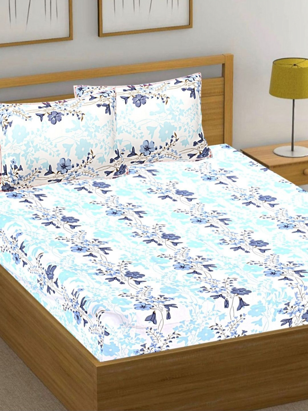 

HASHCART White Floral Printed Cotton 210 TC Queen Bedsheet Set-2.40 m x 2.25 m