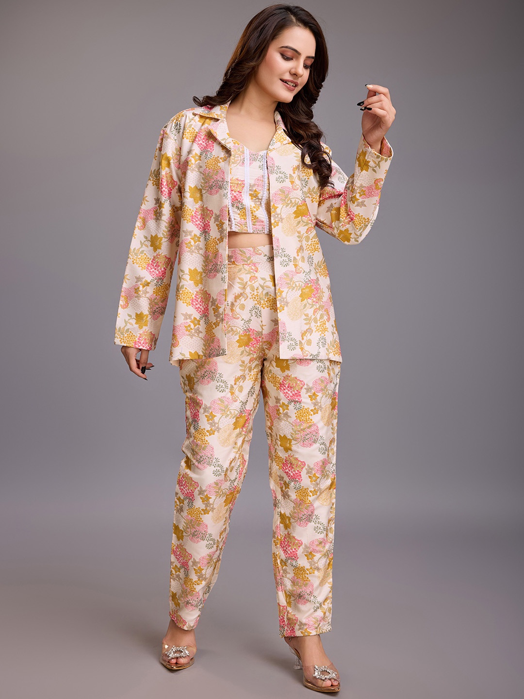 

HOUSE OF MIRA Floral Printed Lapel Collar Blazer With Top And Trousers, Orange
