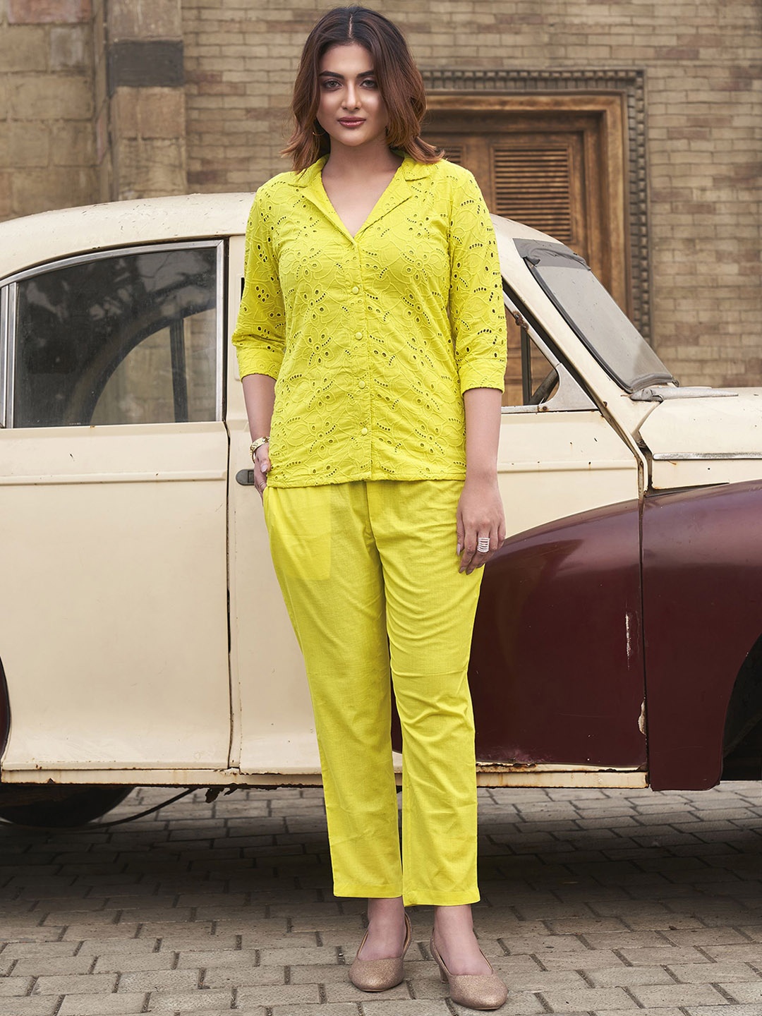 

Tikhi Imli Floral Self Design Shirt Collar Pure Cotton Shirt With Trousers, Yellow