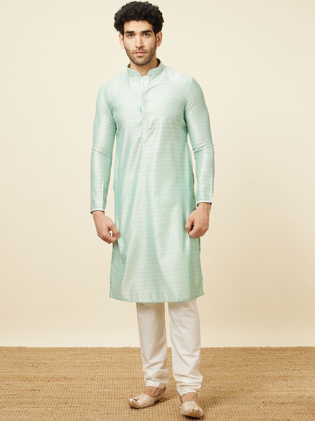 

Manyavar Ethnic Motifs Woven Design Mandarin Collar Kurtas, Green