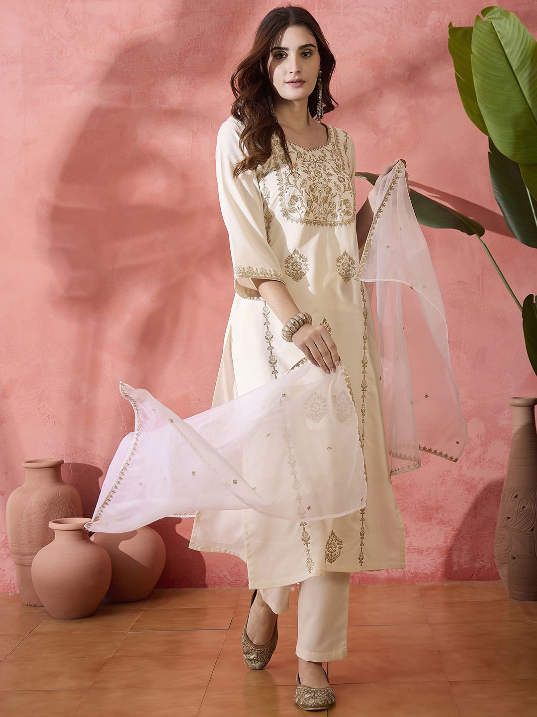 

Sangria Floral Embroidered Round Neck Straight Kurta With Trousers & Dupatta, White