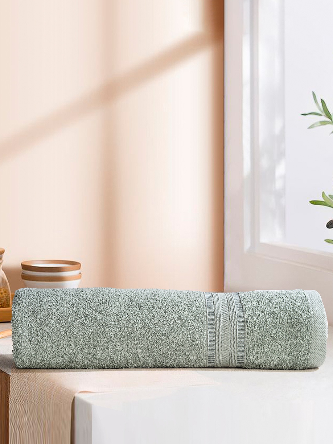

HotGown Green 1 Cotton 400 GSM Bath Towel