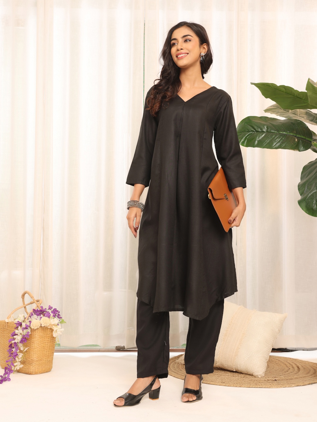 

Varanga Black V-Neck Panelled A-Line Kurta With Trouser