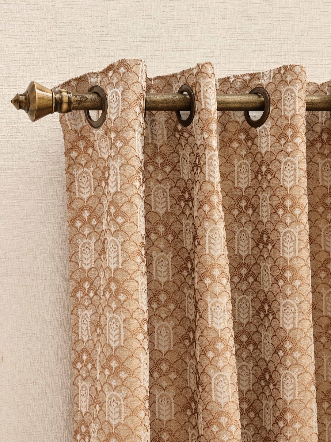 

Ariana Mehraab Beige & Brown Floral Jacquard Long Door Curtain